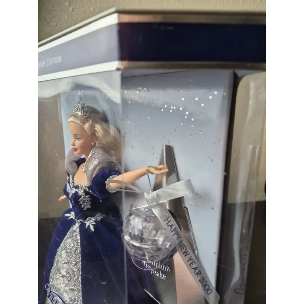 Millennium Princess 2000 Barbie Doll Special Edition with Millenium Keepsake NIB